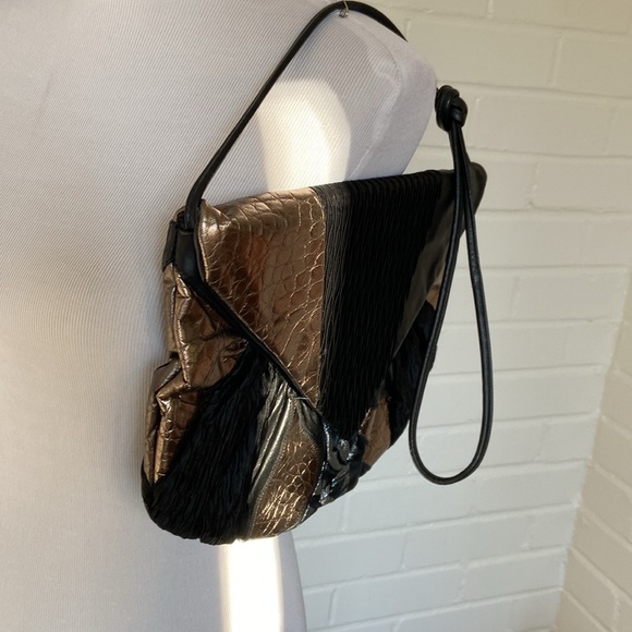 1980’s Metallic Disco Cool Shoulder Purse Clutch - Picture 3 of 9